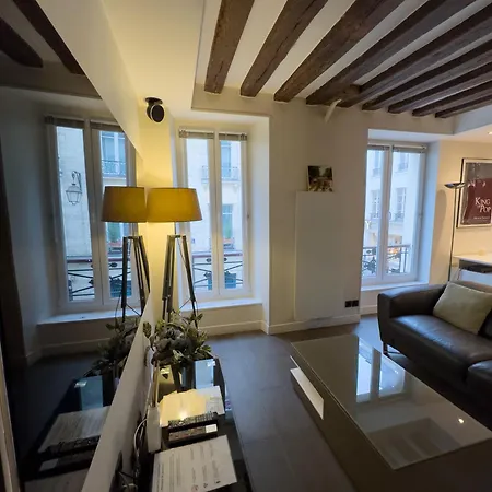 Design Au Coeur Du Marais Appartamento Parigi