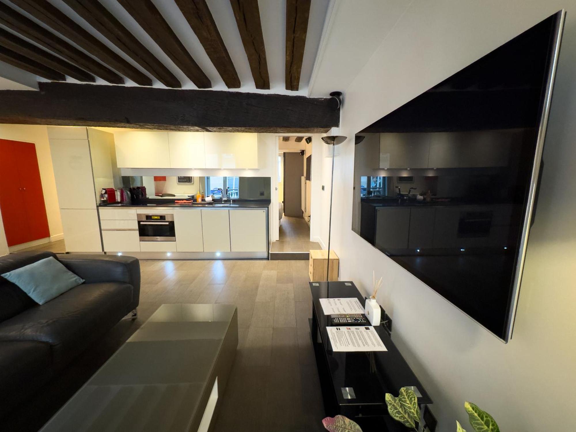 Design Au Coeur Du Marais Parigi